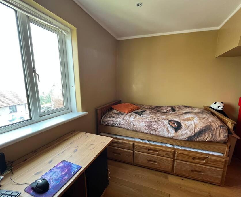 הוילה אינברקייטינג Bright, Comfy And Peaceful House מראה חיצוני תמונה